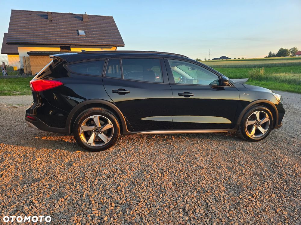 Ford Focus - 8