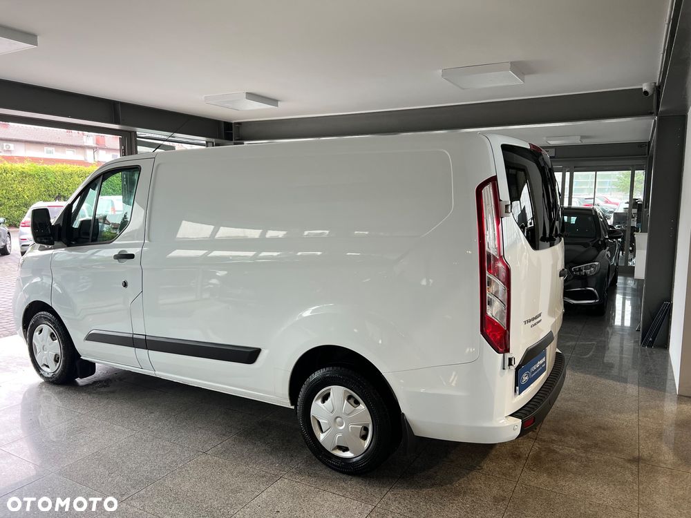 Ford Transit Custom - 10