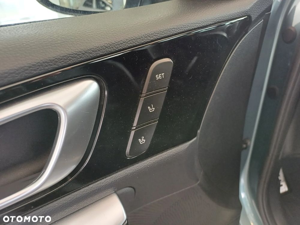 Kia XCeed 1.5 T-GDI Business Line DCT - 20