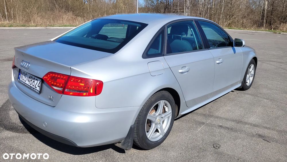 Audi A4 Limousine 1.8 TFSI quattro Ambition - 4