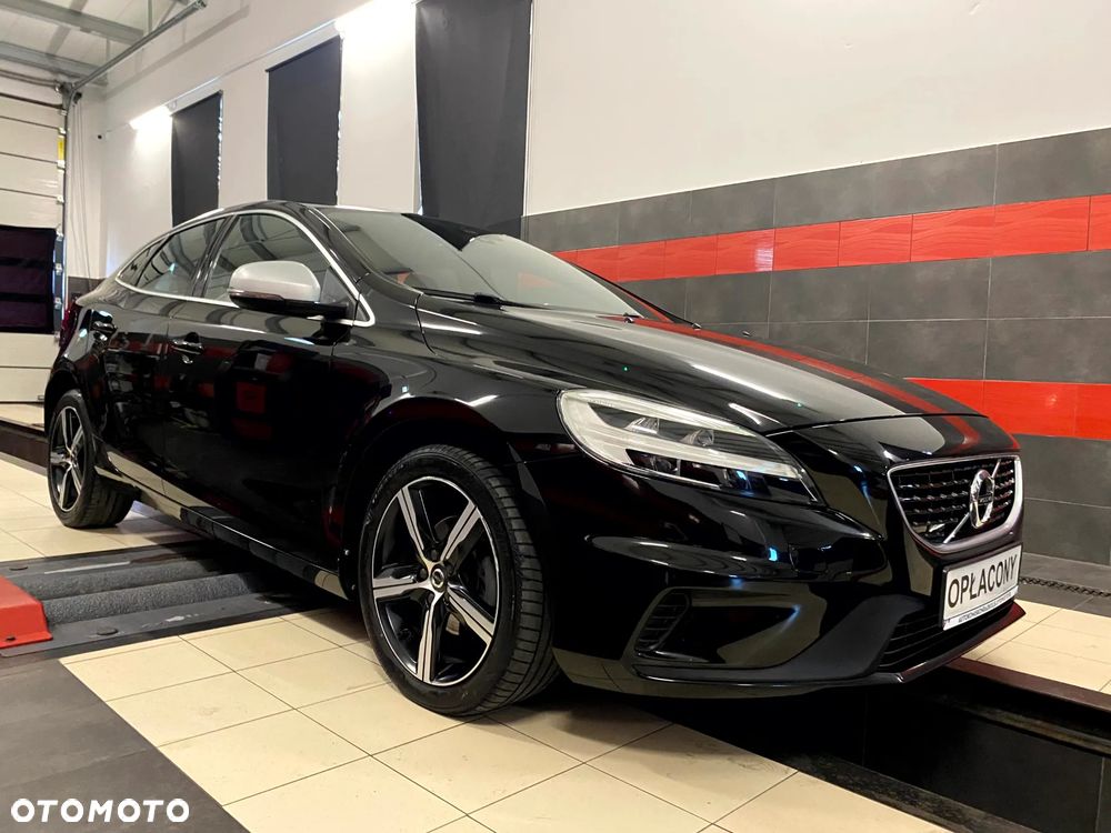 Volvo V40 D2 Drive-E SCR R-Design Momentum - 6