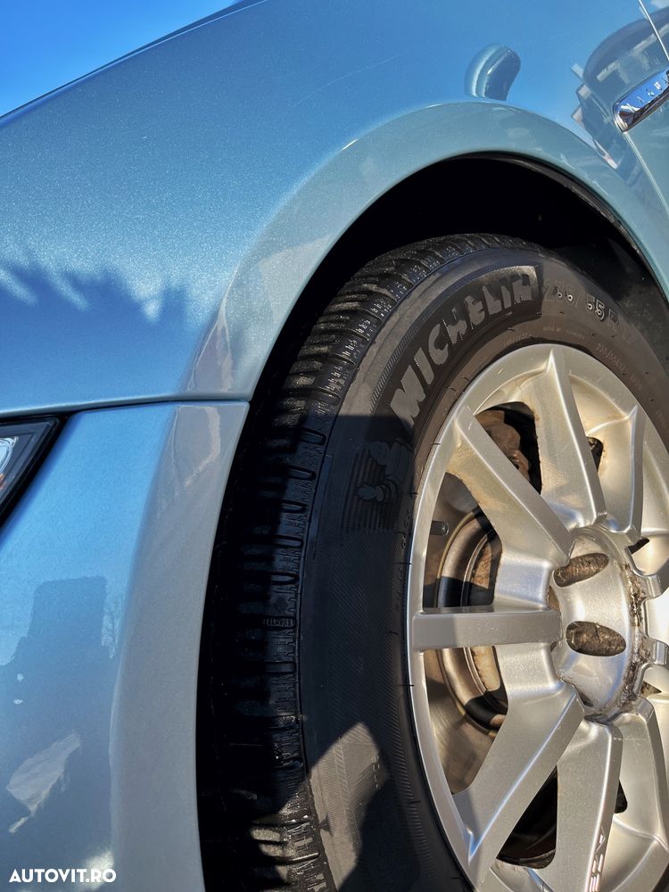 Jaguar XF 2.2 - 12