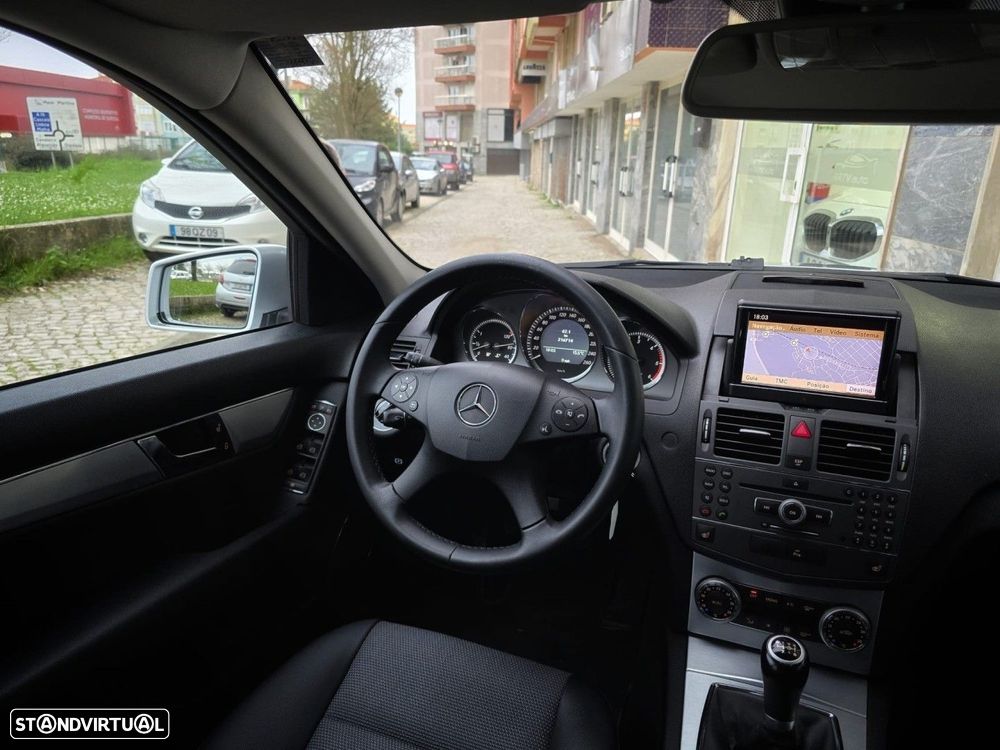 Mercedes-Benz C 220 CDi Avantgarde BlueEfficiency - 21