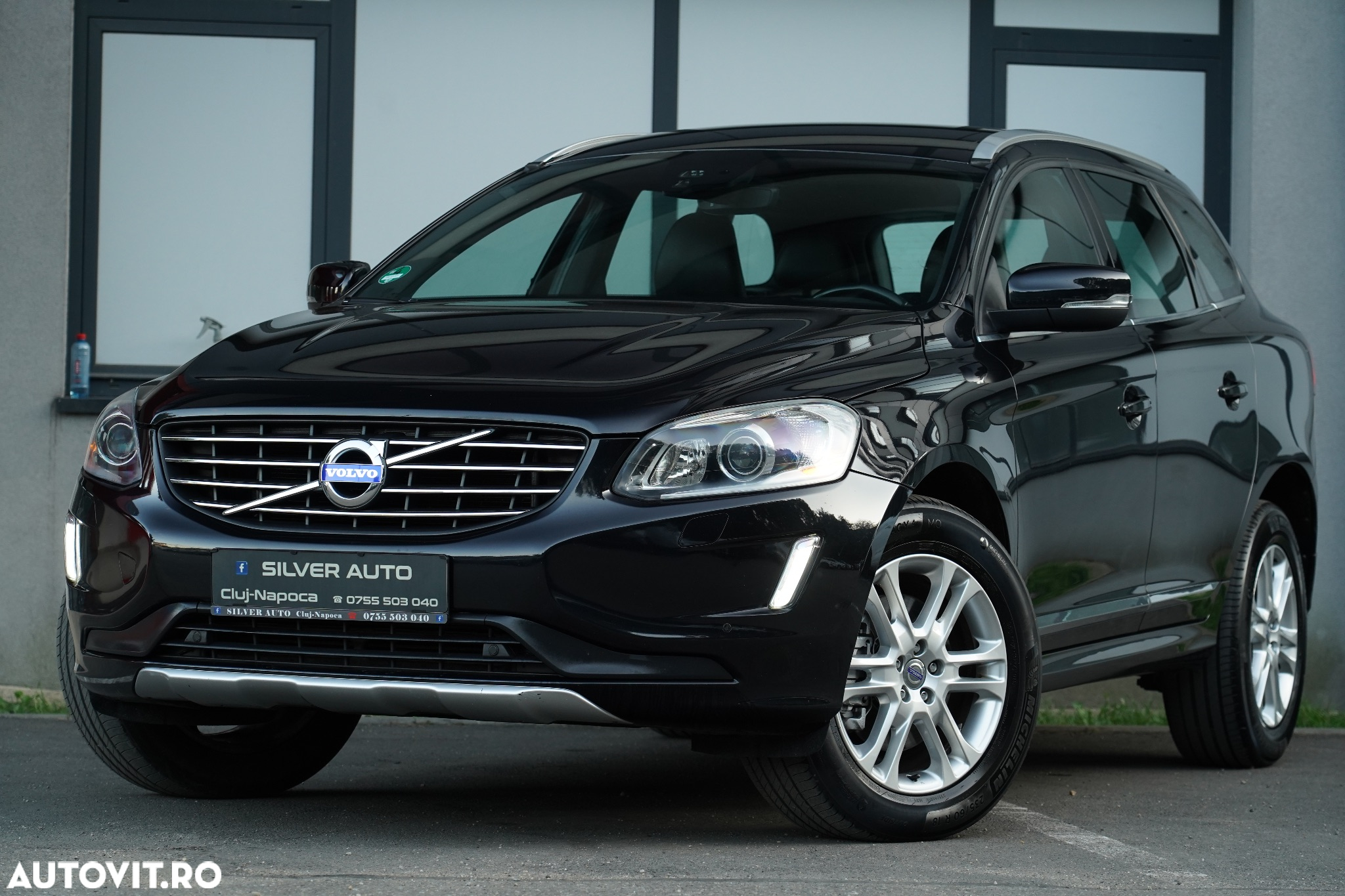 Volvo XC 60 D5 AWD Aut. Summum - 2