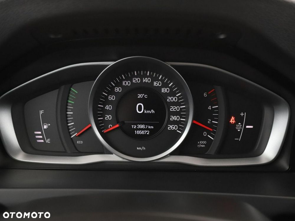 Volvo V60 D2 Kinetic - 23