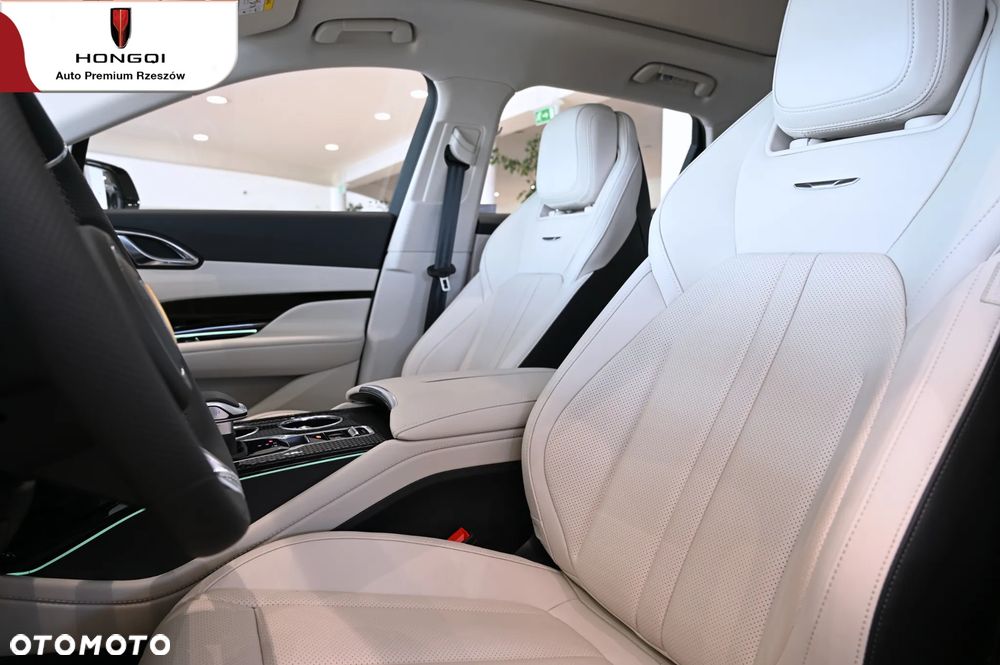 Hongqi HS3 2.0T AWD - 10