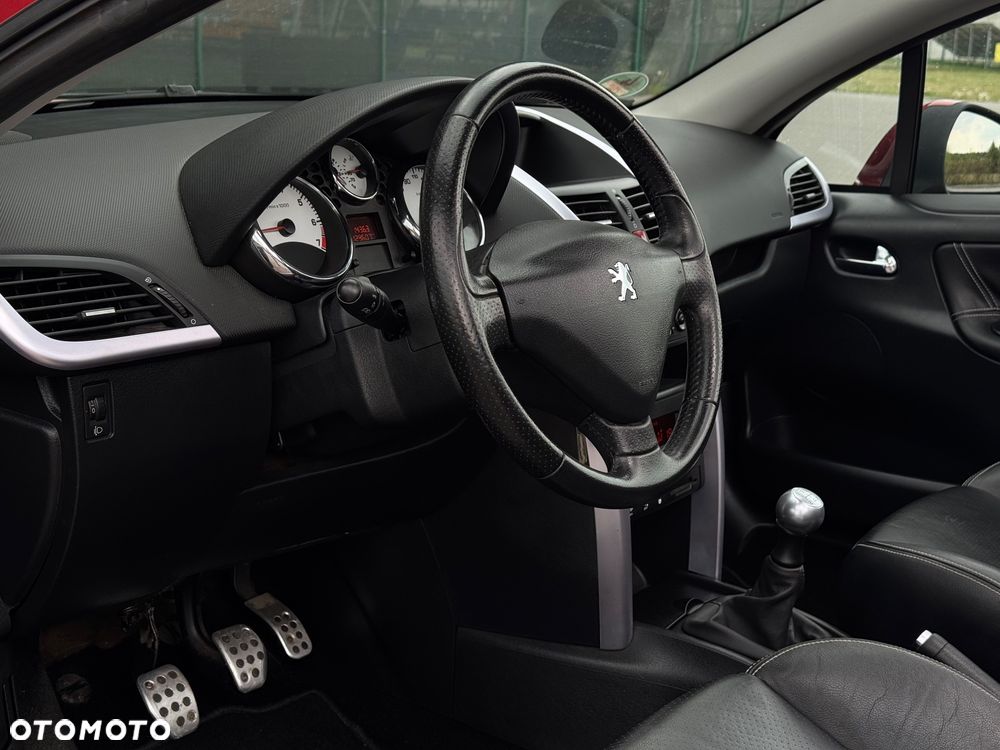 Peugeot 207 CC 120 VTi Premium - 30