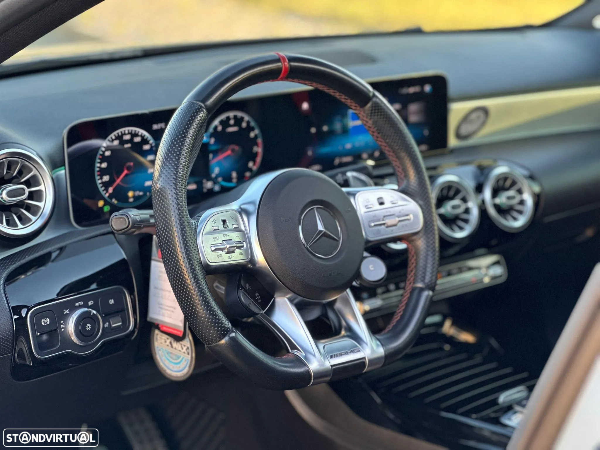 Mercedes-Benz A 35 AMG Limousine 4Matic Speedshift DCT 8G - 27