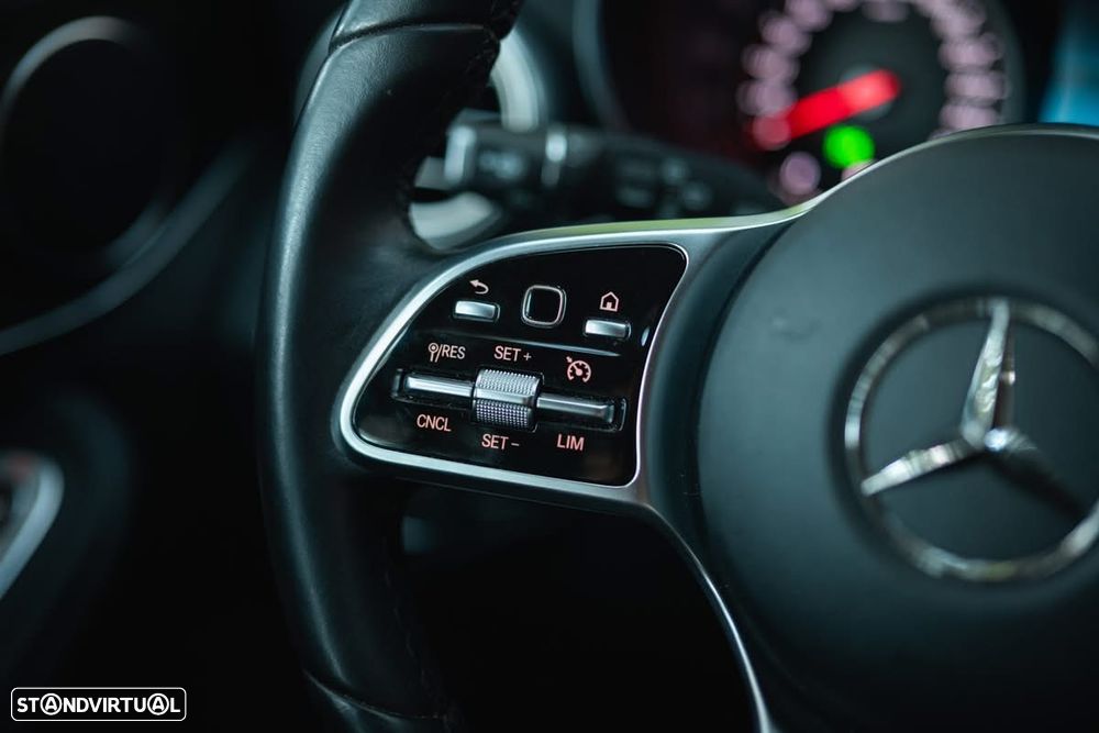 Mercedes-Benz C 300 de Avantgarde - 15