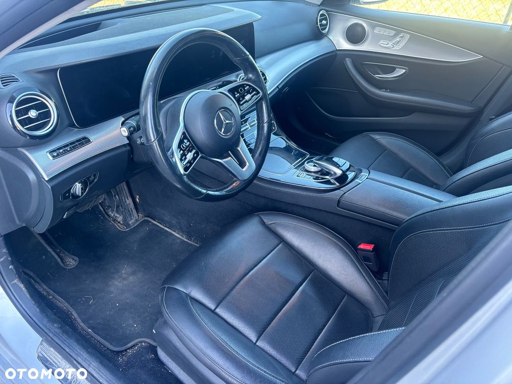 Mercedes-Benz Klasa E 400 d 4Matic 9G-TRONIC Avantgarde - 14
