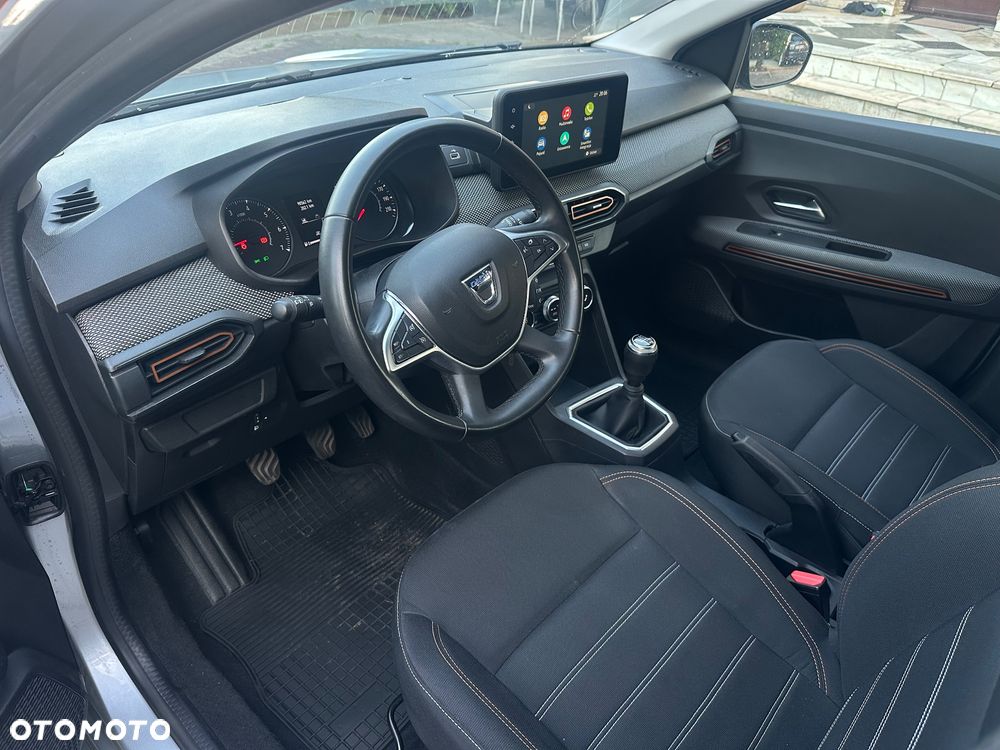 Dacia Sandero Stepway TCe 90 Expression + - 11