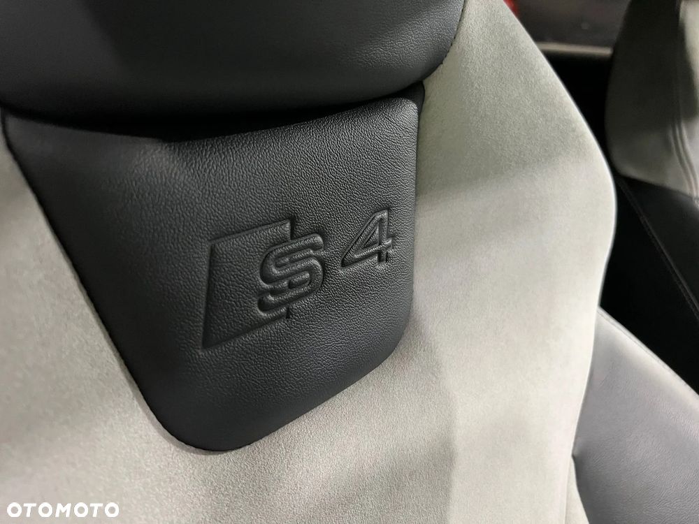 Audi S4 Limousine - 4