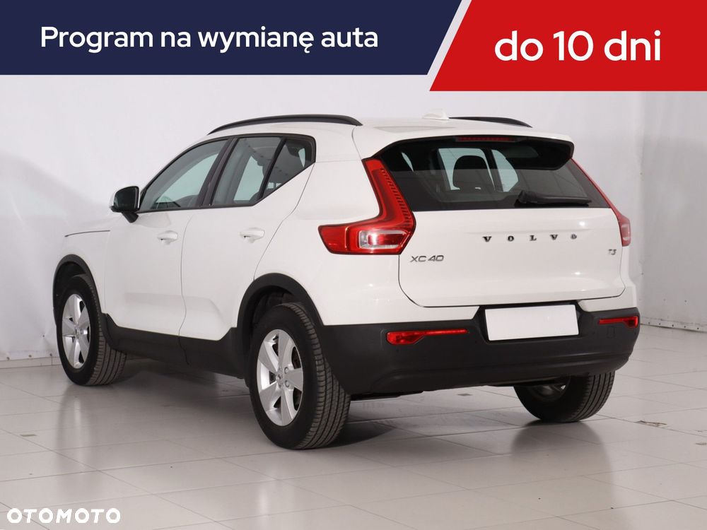 Volvo XC 40 - 6