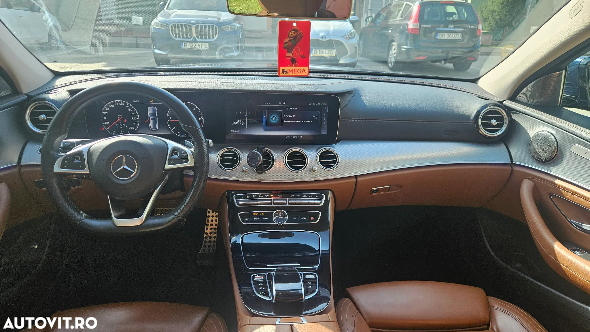 Mercedes-Benz E 220 d T 9G-TRONIC AMG Line - 17