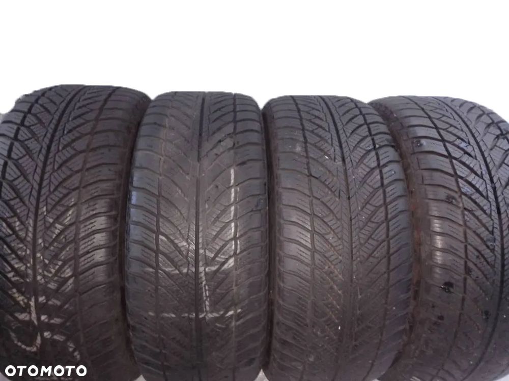 Goodyear UltraGrip 8 Performance 245/45 R18 100V 2023 7-7.5mm - 1