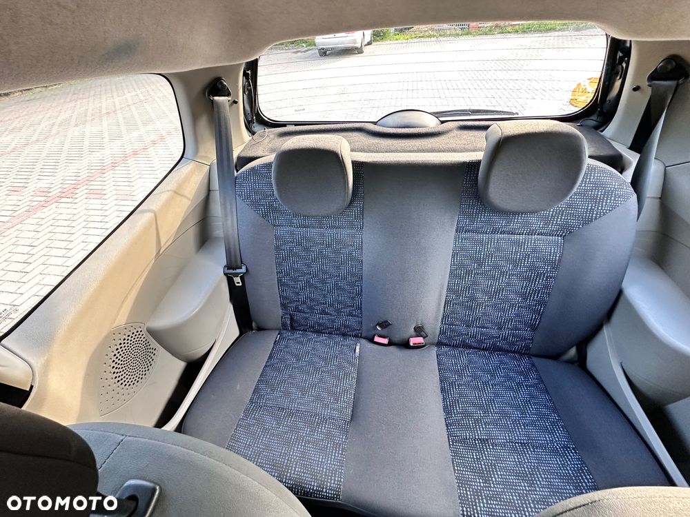 Renault Twingo 1.2 Authentique - 12