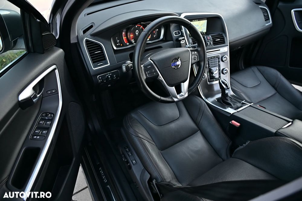 Volvo XC 60 D4 Geartronic Summum - 29