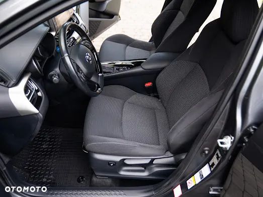 Toyota C-HR - 28