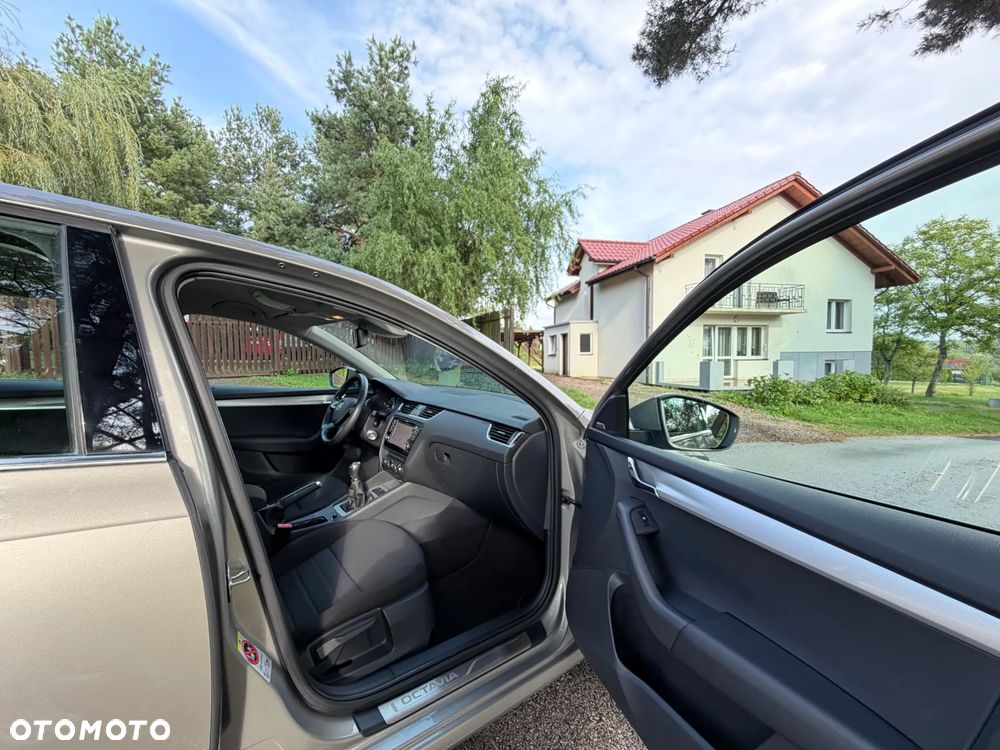 Skoda Octavia 1.4 TSI Elegance - 23