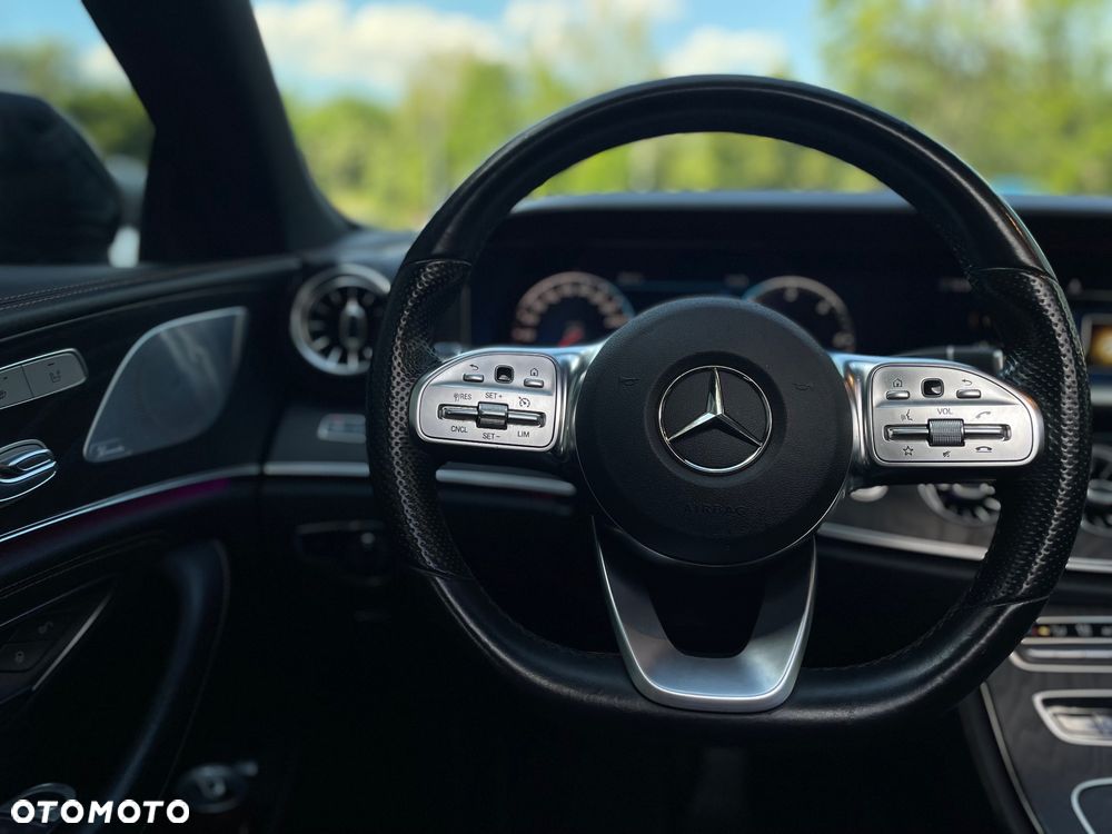 Mercedes-Benz CLS - 27