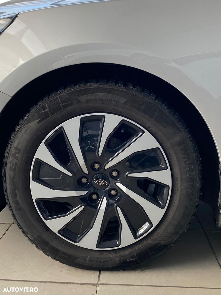 Ford Focus 1.5 EcoBlue Start-Stopp-System TITANIUM - 13