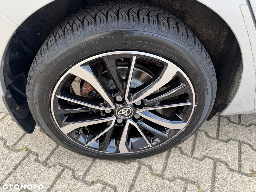 Toyota Auris 1.8 HSD Prestige NAVI - 16