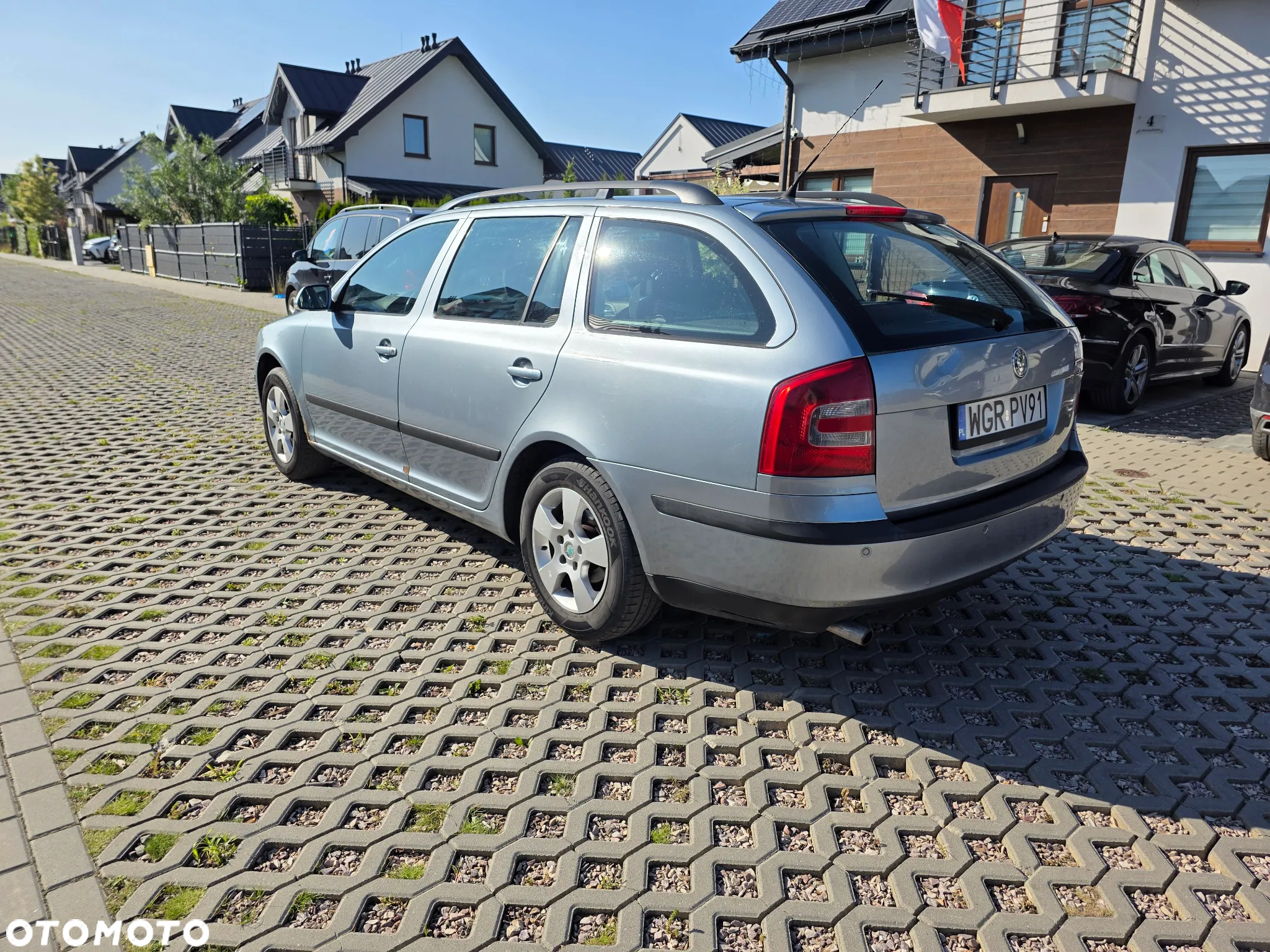 Skoda Octavia 1.6 Ambiente - 6