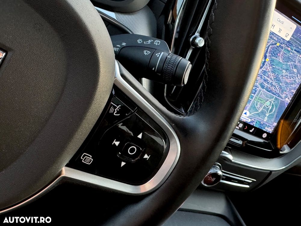 Volvo XC 60 - 29
