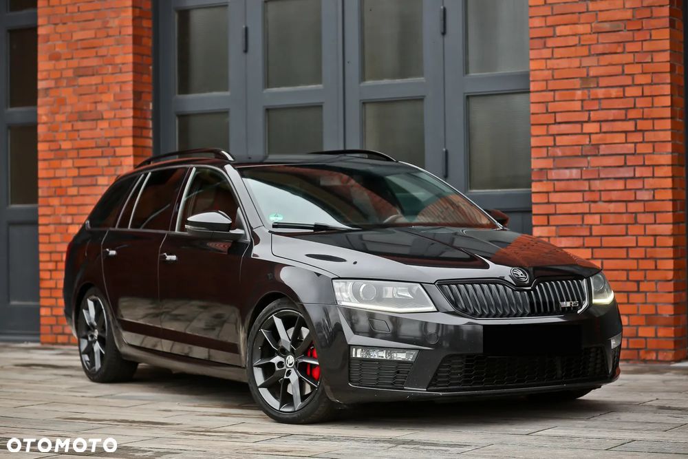 Skoda Octavia 2.0 TDI DSG RS - 1