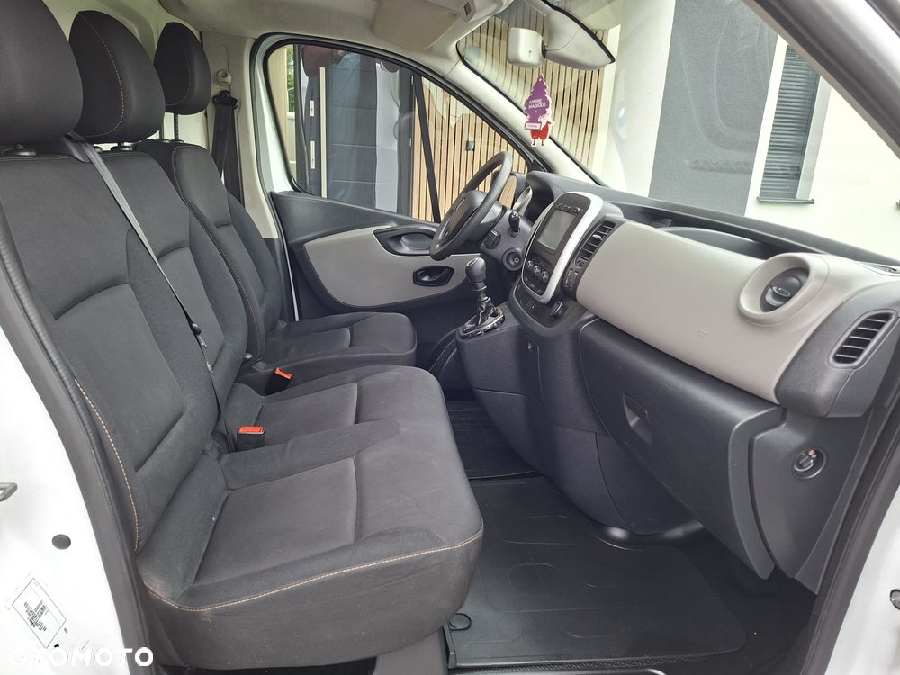 Renault Trafic - 8