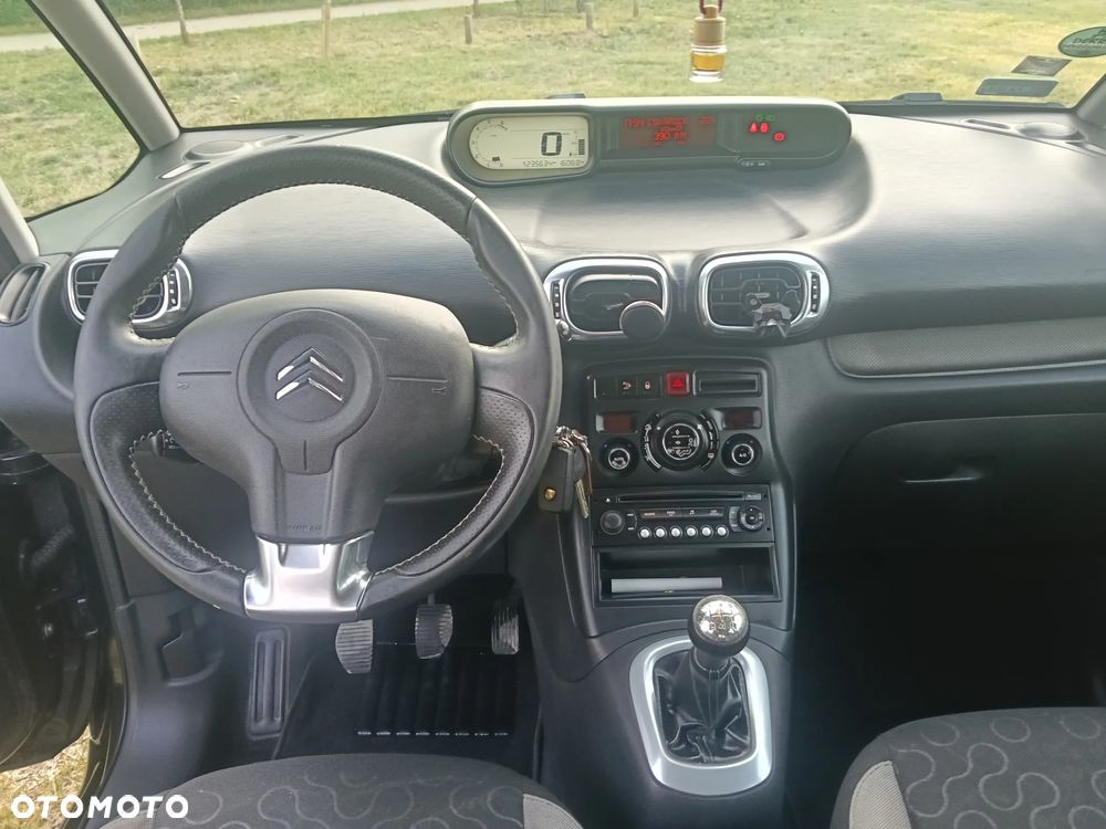 Citroën C3 Picasso 1.4i Exclusive - 21