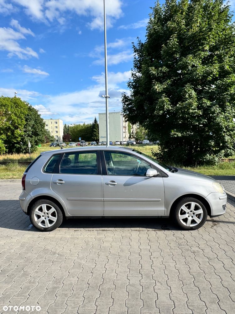Volkswagen Polo 1.4 TDI Comfortline - 3