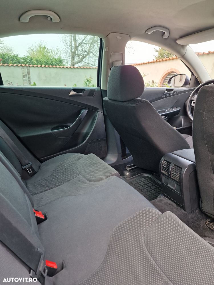 VOLKSWAGEN Passat 2009 — imagine 11