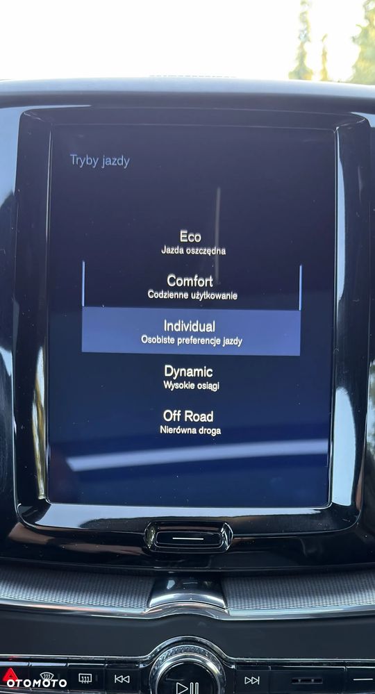Volvo XC 60 D5 AWD Geartronic RDesign - 31