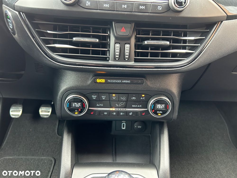Ford Focus - 29