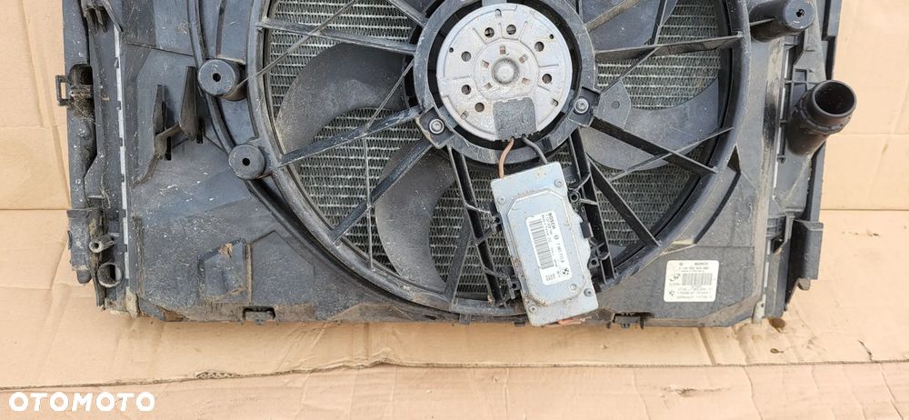 WENTYLATOR CHLODNICA BMW E81 E90 7563259 - 3