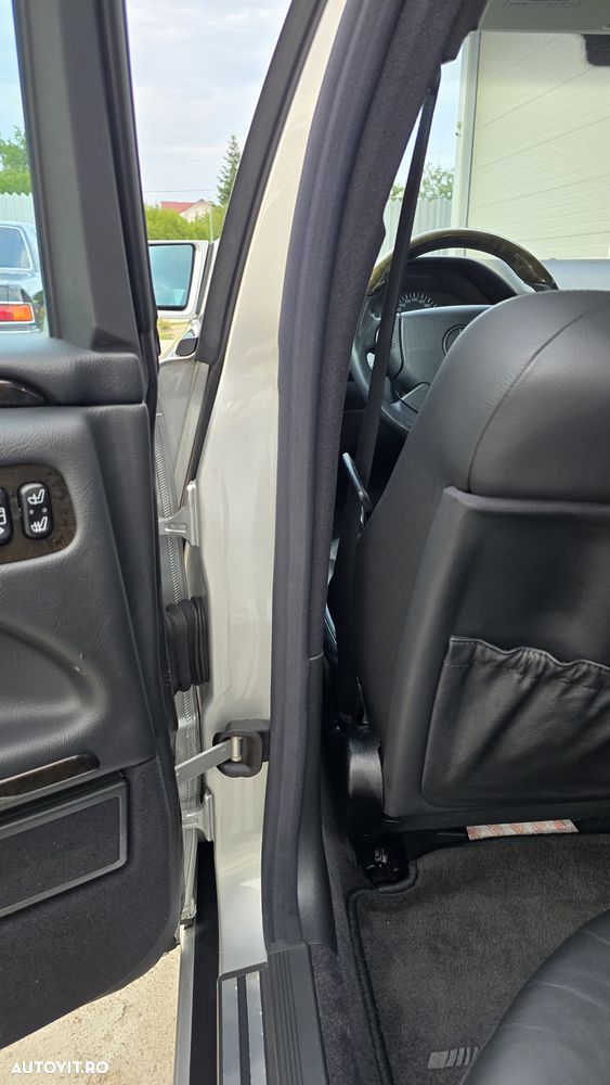 Mercedes-Benz E 55 AMG Aut Avantgarde - 39