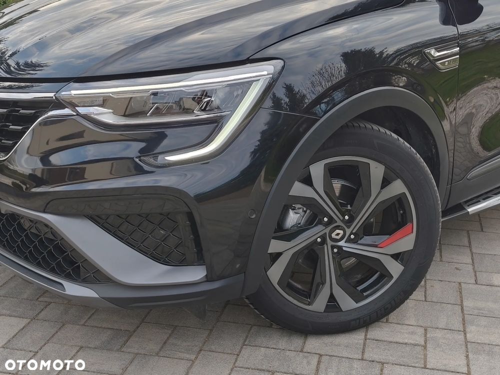 Renault Arkana 1.6 E-TECH R.S Line MMT - 12