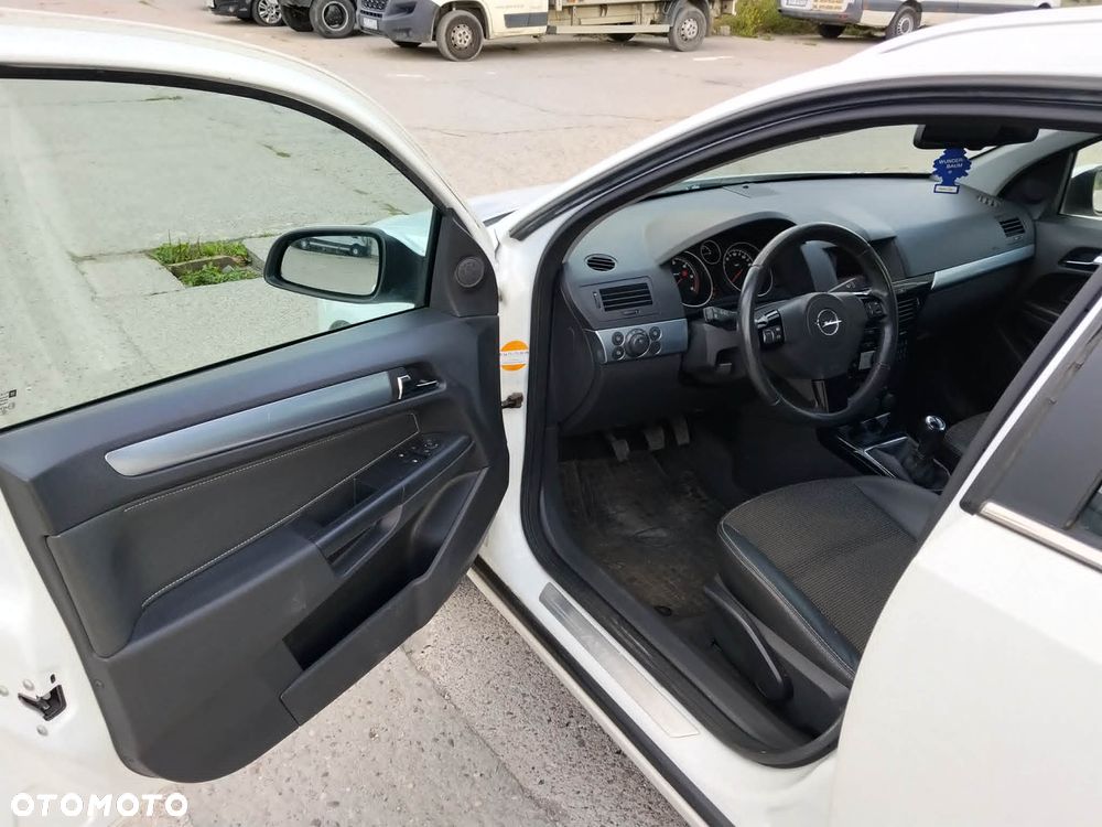 Opel Astra 1.7 CDTI Sport - 9
