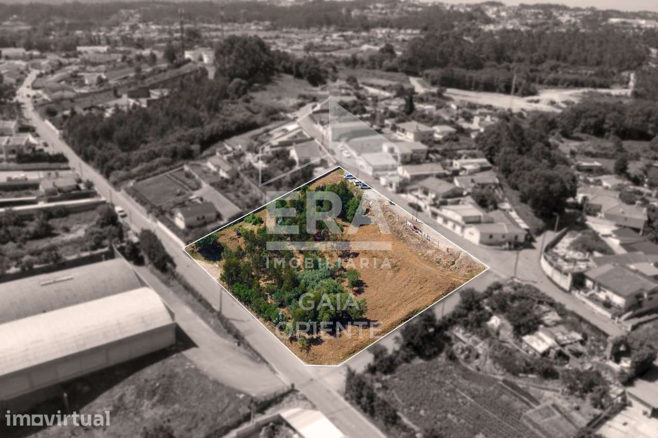 Terreno urbano com 3.600 m² em Pedroso - Grande imagem: 4/8