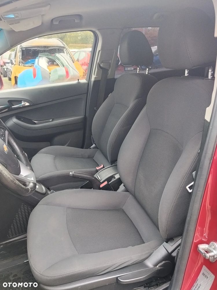 Chevrolet Orlando 2.0 D LT+ - 14