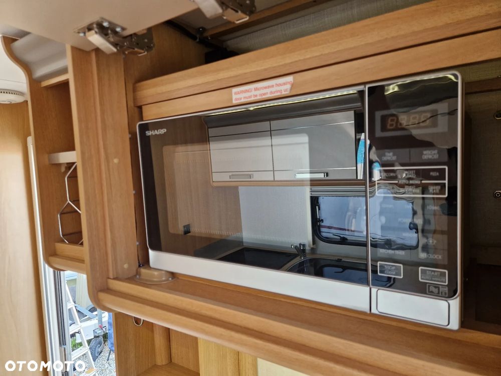 Coachman VIP - 12