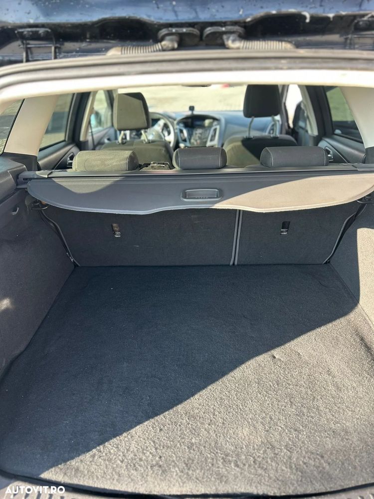 Ford Focus - 9