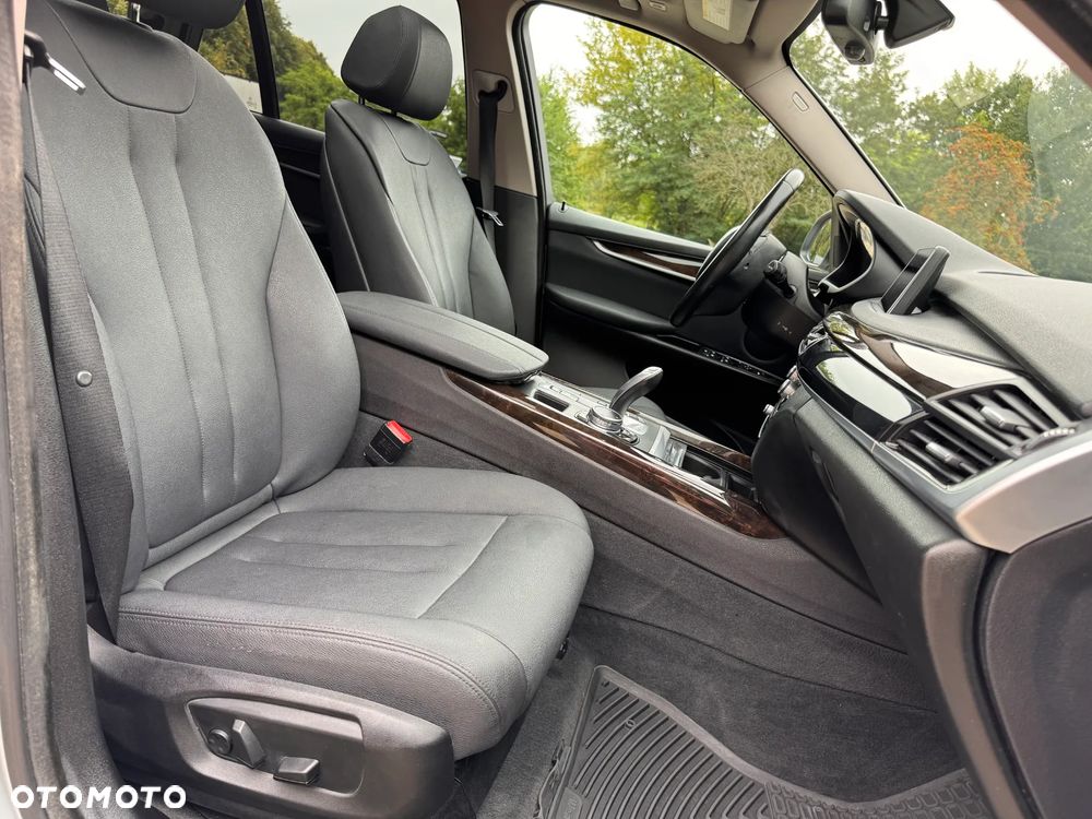 BMW X5 3.5i xDrive - 22