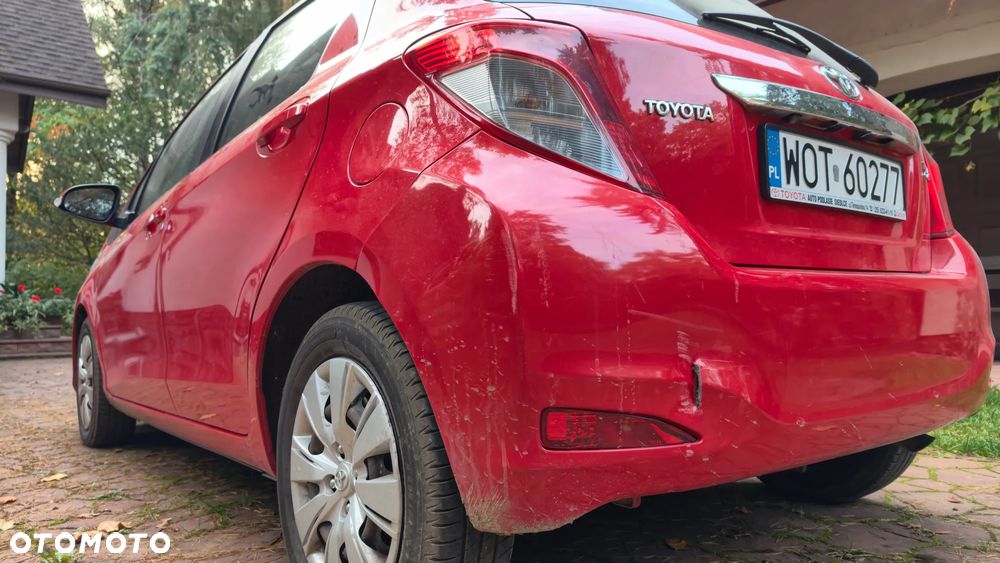 Toyota Yaris - 11