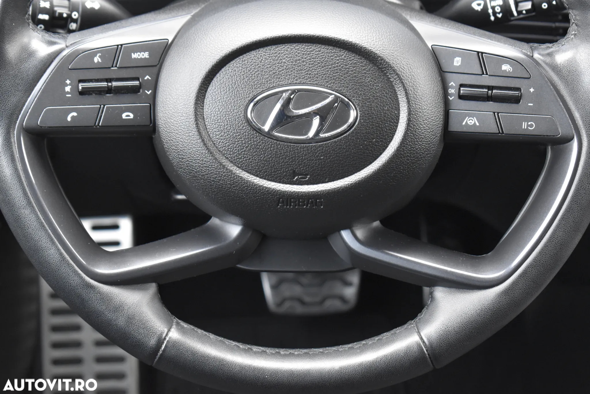 Hyundai Bayon 1.0 T-GDI M-Hybrid 100 CP 7DCT Led Line - 13