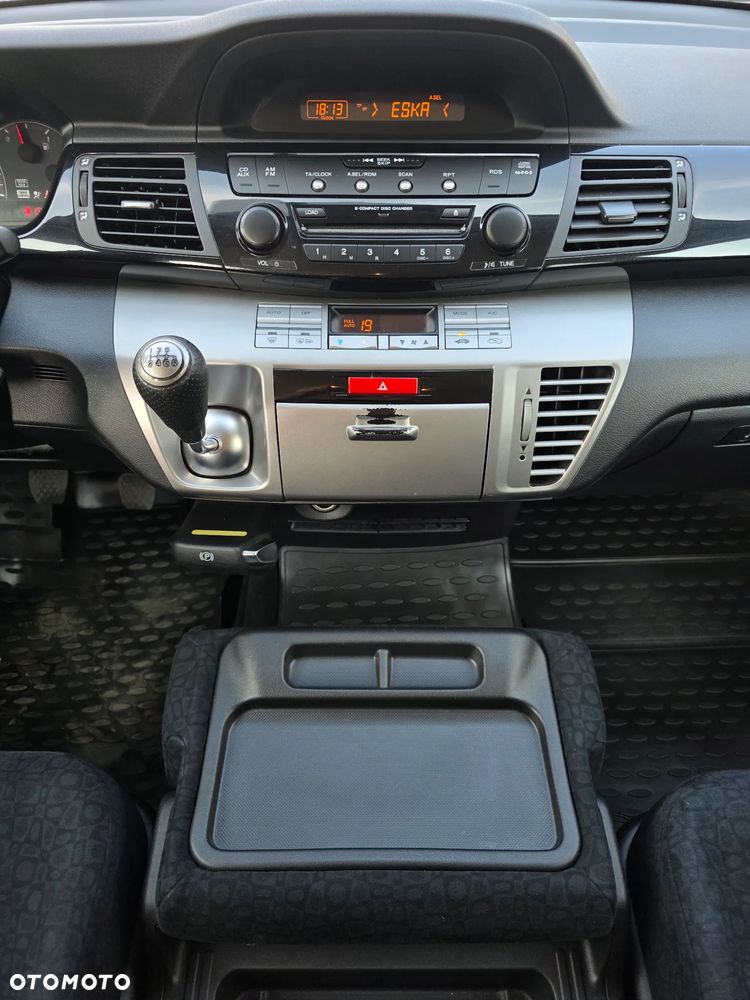 Honda FR-V 2.0 Comfort - 12