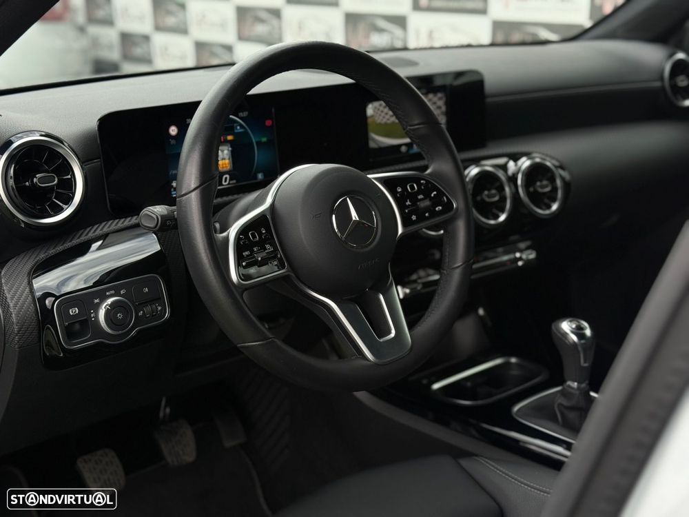 Mercedes-Benz A 180 d Style - 17