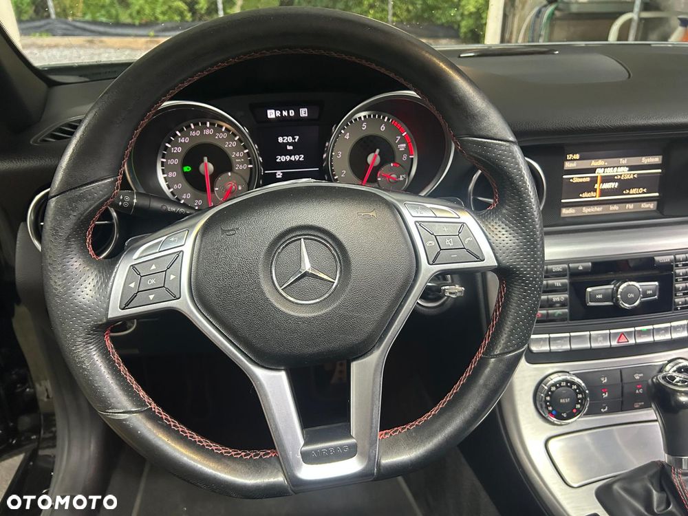 Mercedes-Benz SLK 200 BlueEFFICIENCY 7G-TRONIC Edition 1 - 19