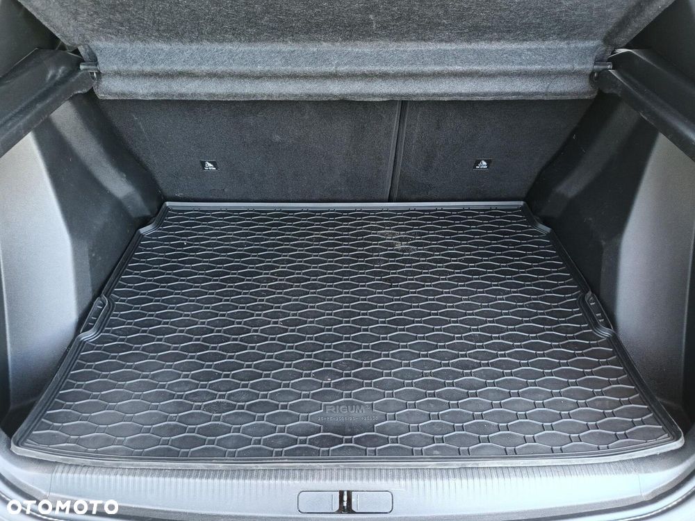Peugeot 2008 1.2 PureTech Allure Pack S&S - 10